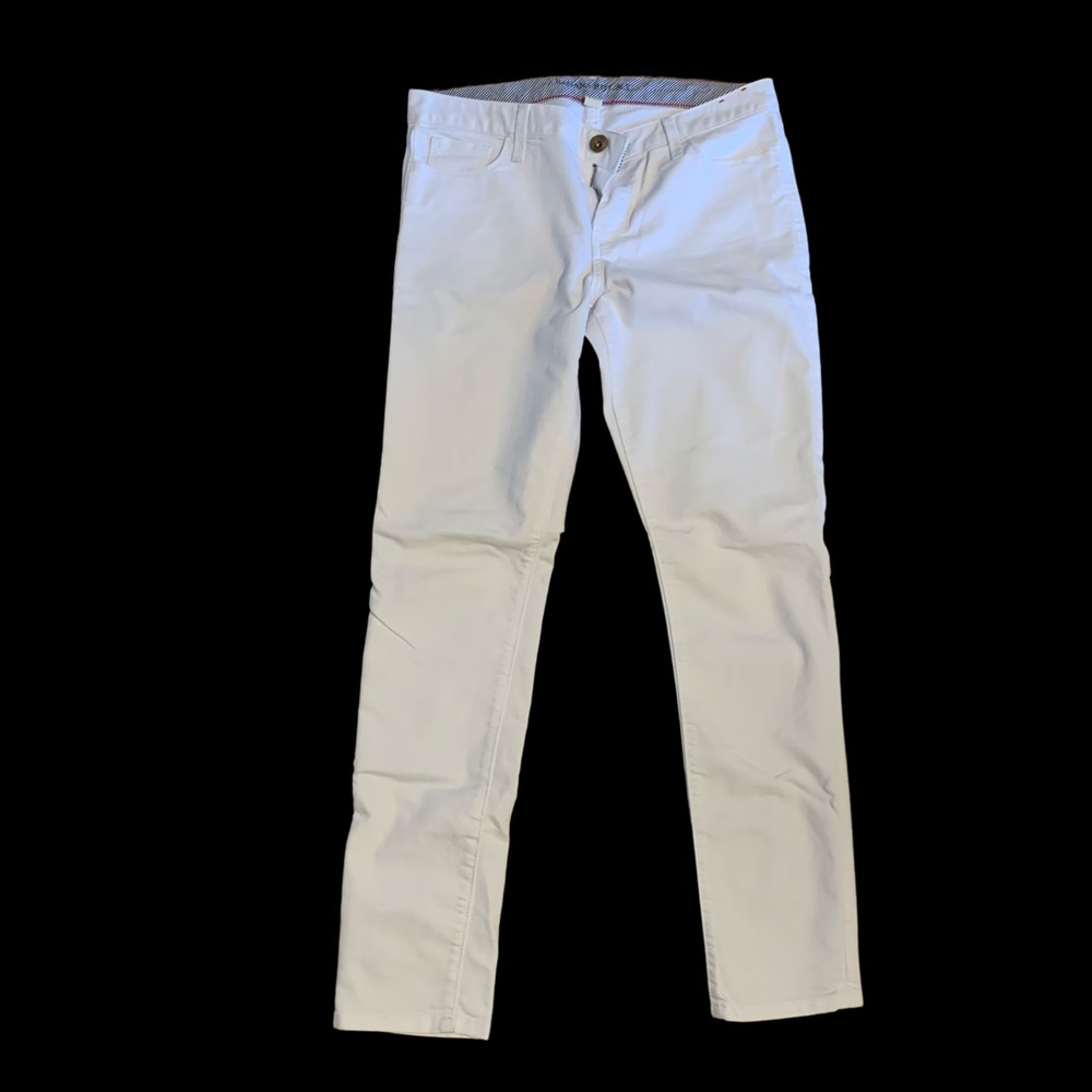 Size 29R mid-rise Banana Republic skinny white denim, ankle length